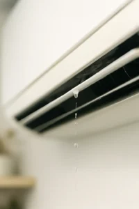 Masalah Aircond Bocor Air